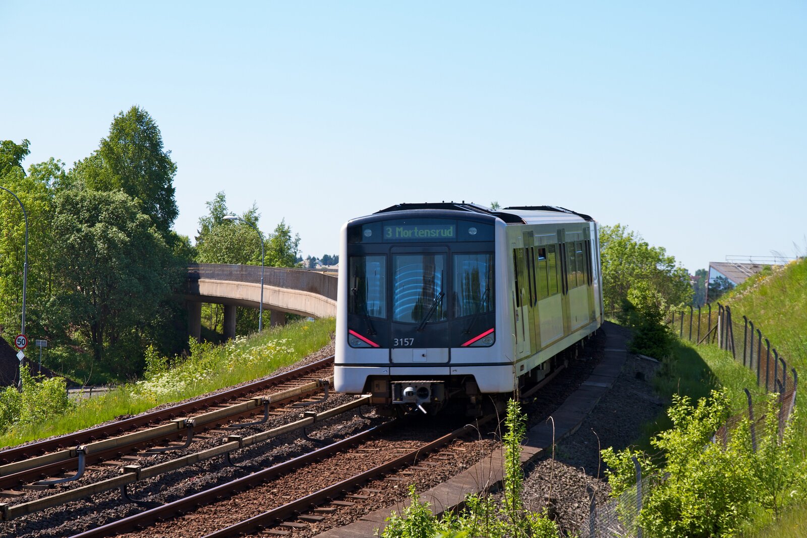 Linje 3 · Kolsås ↔ Mortensrud