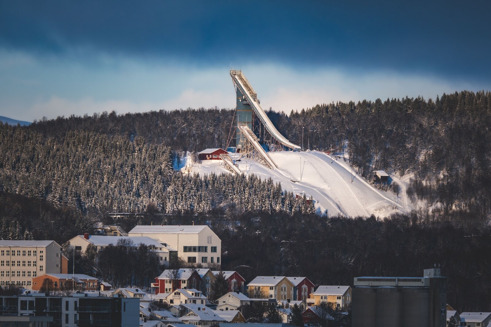 Holmenkollbakken og Skimuseet